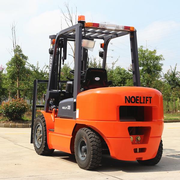 3.5ton forklift 4