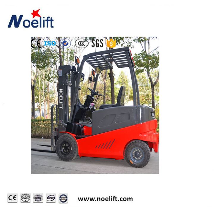 Chariot élévateur électrique de 4 tonnes à 4 roues 3 4.5m