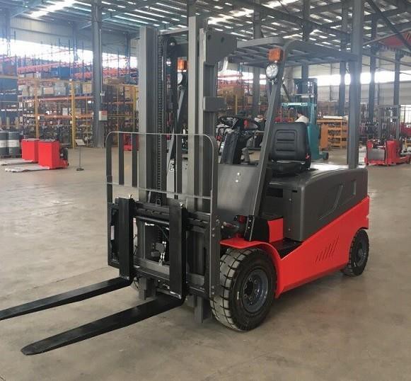 Electric Forklift With 80V Battery