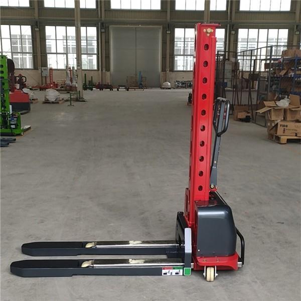 Warehouse Equipments manufacturers