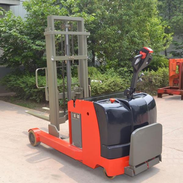 Chariot à mât rétractable électrique 24 V