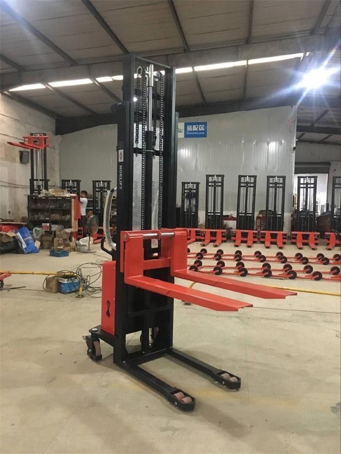 China Warehouse Equipments manufacturers