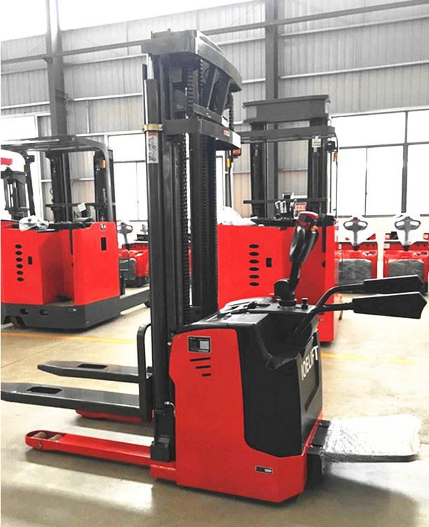 Gerbeur électrique de 1,5 tonne