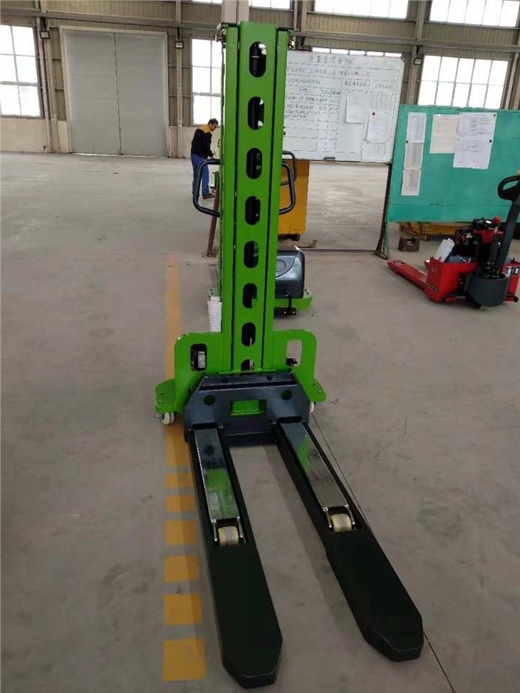 500KG Self Loading Stacker Manufacturers