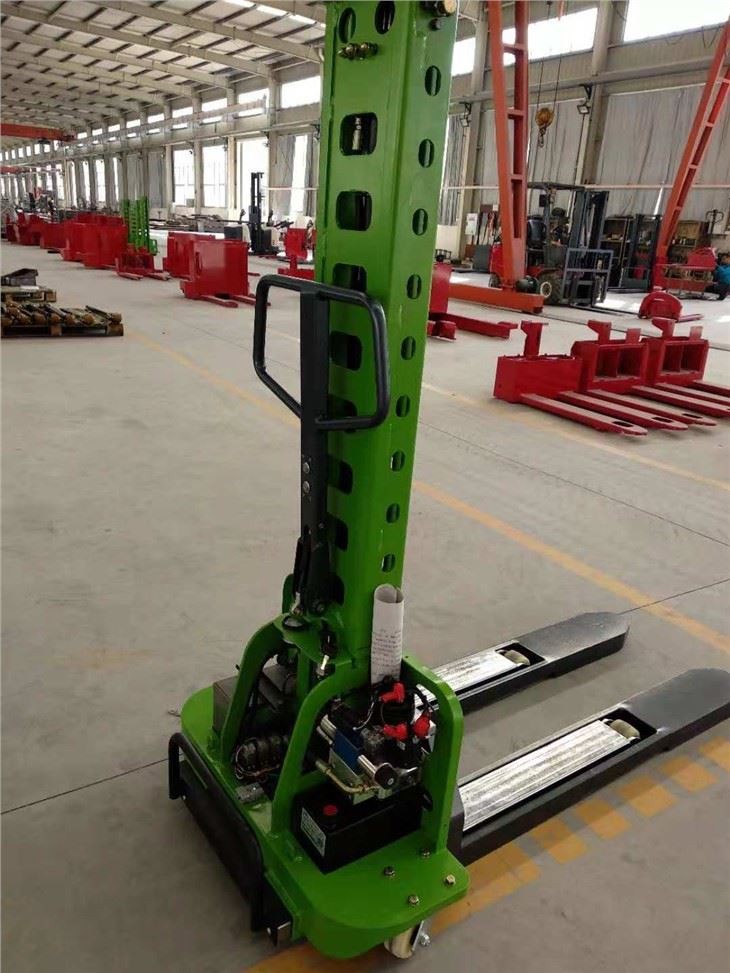 500KG Self Loading Stacker factory