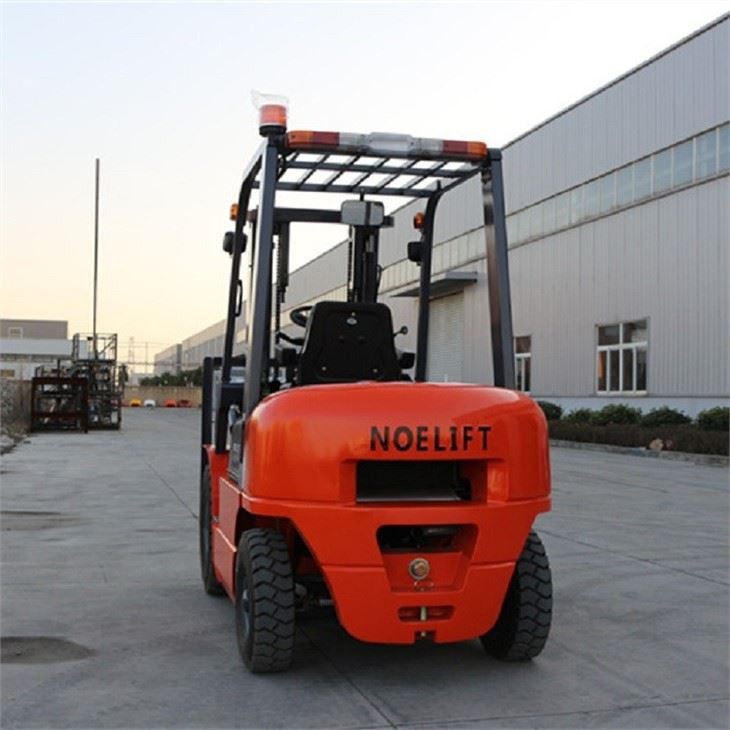 China Diesel Forklift 