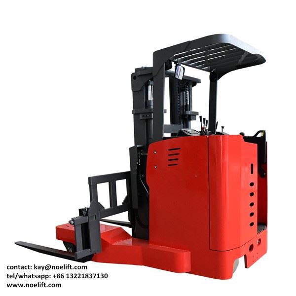 Four-way Driving Electric Forklift