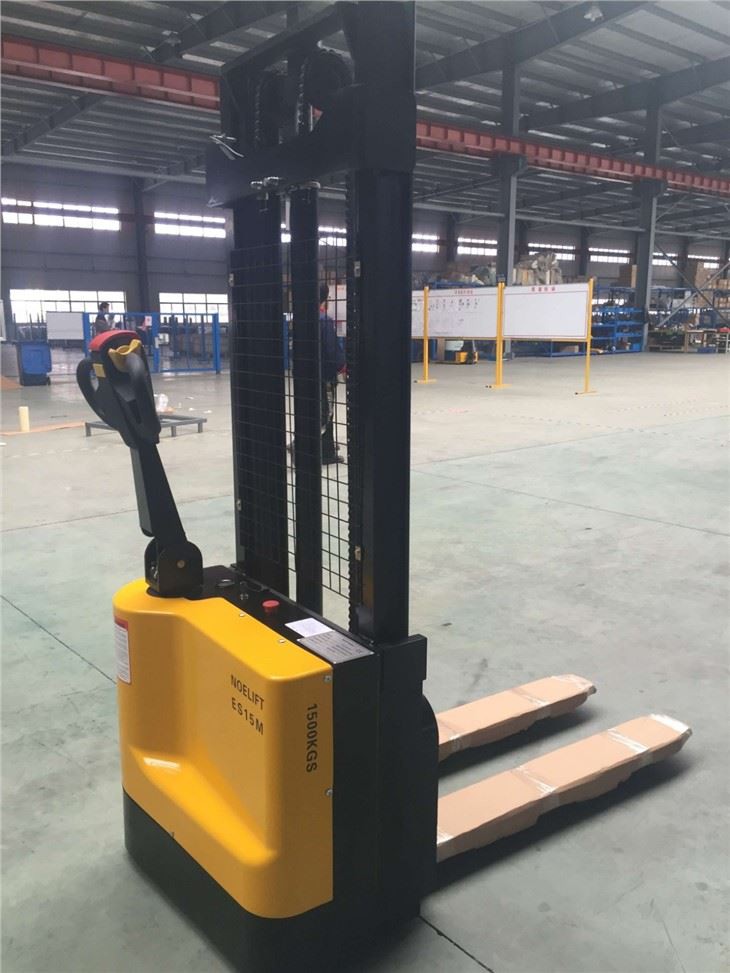 New 1000kg 1500kg Self-loading Stacker Electric Reach Stacker factory
