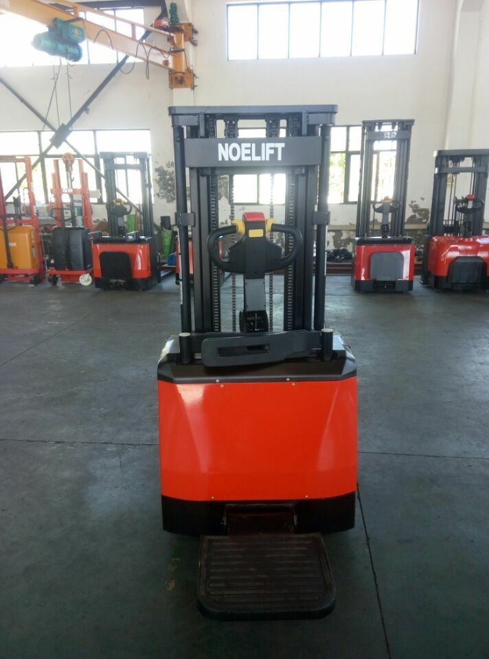Speed Capacity High Pallet Stacker suppliers