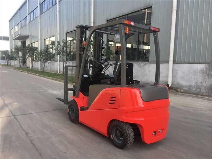 Chariot élévateur électrique 3ton à vendre