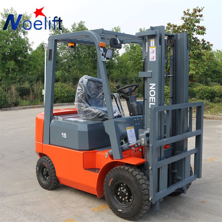 2000/2500/30003500KG Capacity Diesel Forklift Machine