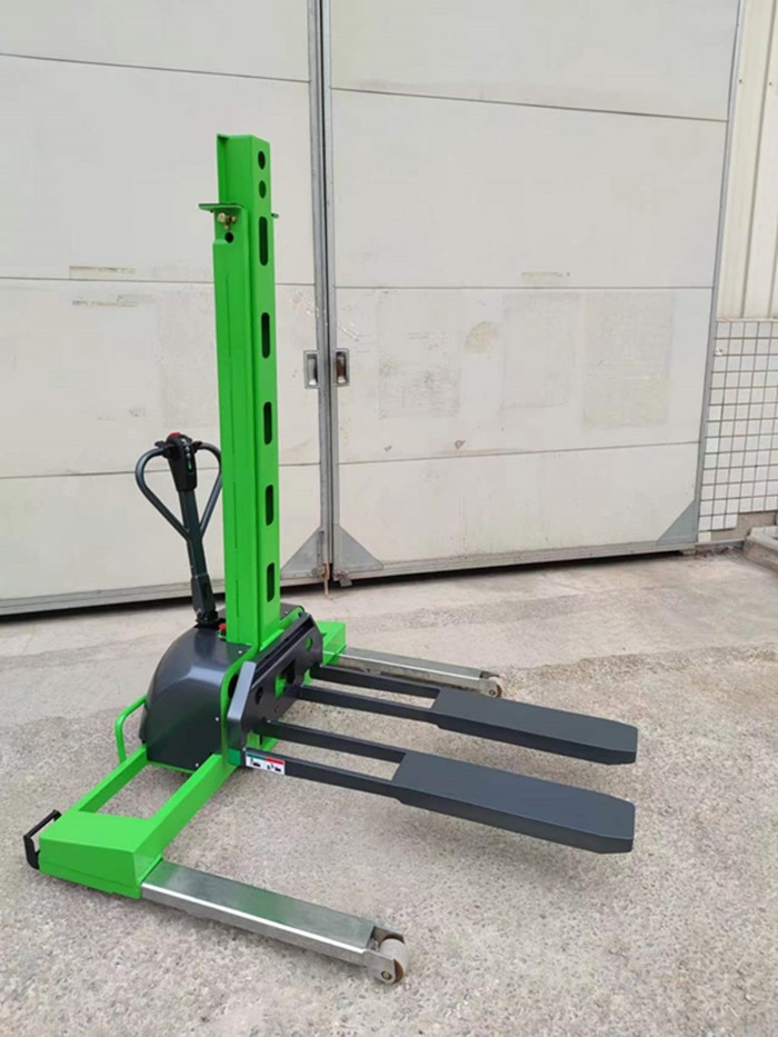 self loading pallet stacker to load and unload